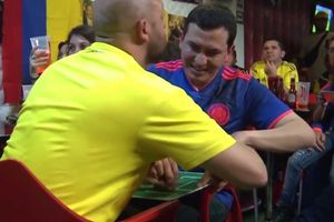 దివ్యాంగులకు సైతం ఆనందాన్ని అందిస్తోన్న ఫిఫా ఫుట్‌బాల్