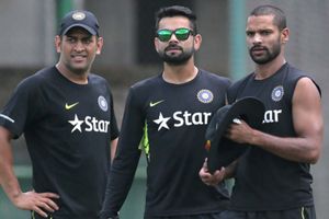 ధోనీ.. కోహ్లీలకు కొత్త పేర్లు పెట్టిన ధావన్