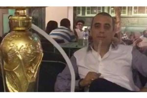 కొత్త అనుభూతి: ఫిఫా వరల్డ్ కప్ హుక్కా కోసం క్యూ (వీడియో)