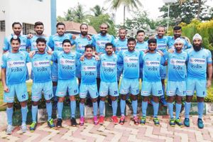 చాంపియన్స్‌ ట్రోఫీకి హాకీ జట్టు ప్రకటన: సర్దార్, బిరేంద్రకు పిలుపు