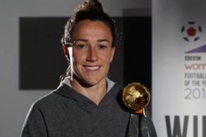 'ఉమెన్ ఫుట్‌బాలర్ ఆఫ్ ద ఇయర్‌'గా లూసీ బ్రాంజ్