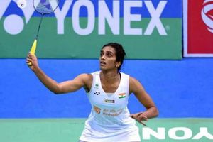 సెమీస్‌లోనే ఆవిరైపోయిన సింధు, శ్రీకాంత్ ఆశలు