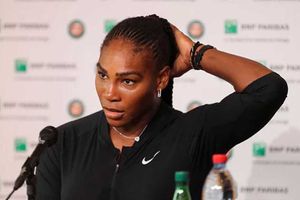 ఫ్రెంచ్ ఓపెన్‌‌: తప్పుకున్న సెరెనా, ఆడకుండానే గెలిచిన షరపోవా