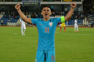 ఛెత్రీకి షాక్.. భారత్‌కు బ్రేక్