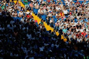 వరల్డ్ కప్ రికార్డు: 10లక్షల మంది, ఫ్యాన్స్‌తో నిండుతున్న స్టేడియాలు