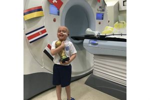 చిన్నారి బెన్‌కు సర్‌ప్రైజ్: ఇంగ్లాండ్ వరల్డ్‌‌కప్‌ను డెలివరీ చేస్తుందా? అంటూ ప్రశ్న