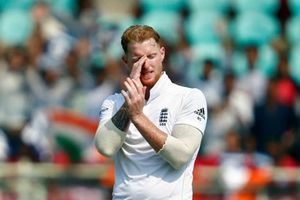 టీమిండియాతో తొలి టెస్టుకు బెన్ స్టోక్స్ దూరం..