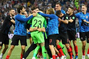 థ్రిల్లింగ్ పెనాల్టీస్: 1998 తర్వాత క్వార్టర్స్‌కు తొలిసారి క్రొయేషియా