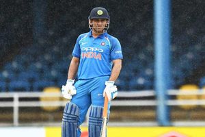 'Infamous' 36 నాటౌట్: 'నా చెత్త ఇన్నింగ్స్‌ను గుర్తు చేసిన ధోని'