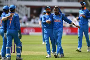 నెట్స్‌లో తీవ్రంగా ప్రాక్టీస్ చేసిన భువీ...