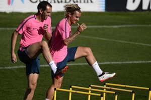 స్నేహితులు ప్రత్యర్ధుల్లా మారిన వేళ: విజయం ఎవరిని వరిస్తుందో?