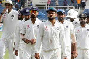 టెస్టు సిరీస్‌లో సాహా స్థానంలో.. కార్తీక్‌కు చోటు..??