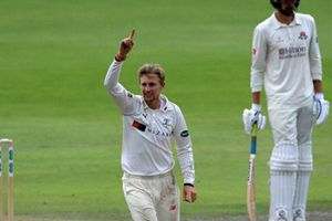 జో రూట్ రూపంలో ఇంగ్లాండ్‌కు కొత్త స్పిన్నర్ దొరికాడా?