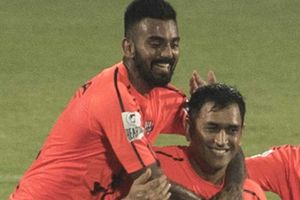 వైరల్ అవుతోన్న ధోనీ-రాహుల్‌ల వీడియో