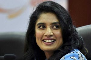 'క్రికెట్ ఆడితే పెళ్లి కాదని ఏడిపించేవాళ్లు'