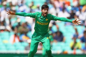 నువ్వు ఎదుర్కొన్న టఫ్ బ్యాట్స్‌మన్‌ ఎవరు?: మాట మార్చిన అమీర్