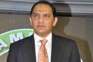 'అశ్విన్‌తో పాటు కుల్దీప్ కూడా ఉండాలి'