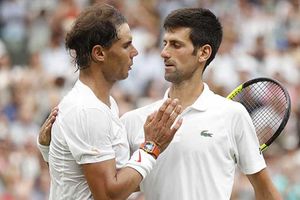 వింబుల్డన్ సెమీ ఫైనల్: నాదల్‌‌కు షాకిచ్చిన జకోవిచ్