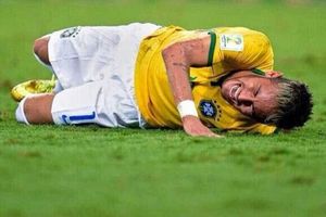 ఫుట్‌బాల్ కాదు.. నెయ్‌మార్‌లా నటిస్తున్నారు..!!