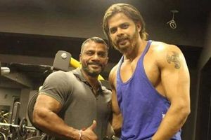 'హర్భజన్ జాగ్రత్త.. శ్రీశాంత్ కండలు పెంచాడు' (వీడియో)