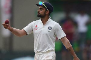 'కోహ్లీనే మన టార్గెట్.. బంతుల్ని చూసి విసరండి'