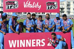 19 ఓవర్ కంటే ముందే మ్యాచ్ గెలుస్తామని చెప్పిన సచిన్