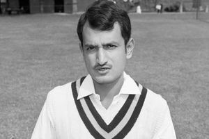 టీమిండియా మాజీ క్రికెటర్ అజిత్ వాడేకర్ కన్నుమూత