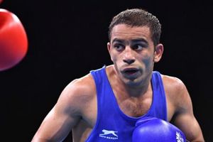 బాక్సింగ్‌: ఫైనల్‌కు చేరిన అమిత్ పంగల్, మరో పతకం ఖాయం