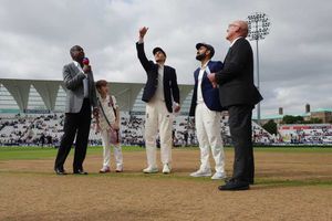 India Vs England, 3వ టెస్టు: భారత్ బ్యాటింగ్, పంత్ అరంగేట్రం