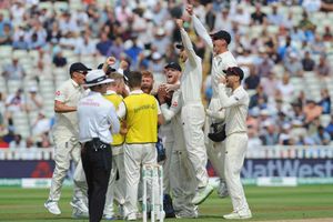 తొలి టెస్టు గెలుపుతో డ్రైవర్ సీట్‌లో ఇంగ్లాండ్