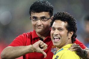 సచిన్ నిద్రలో నడిచేవాడు, గది నిండా నీళ్లు పోసేశాడు