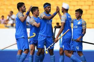 'చరిత్ర సృష్టించారు.. విజయాన్ని కొనసాగించండి'