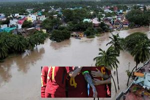కేరళను ఆదుకునేందుకు టీ షర్ట్స్ వేలం వేయనున్న ఫుట్‌బాలర్స్