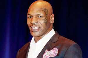 తొలిసారి భారత్‌కు వివాదాస్పద బాక్సర్ మైక్ టైసన్