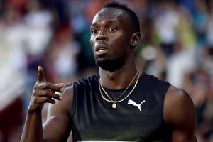 32వ పడిలోకి ఉసేన్ బోల్ట్: సోషల్ మీడియాలో ప్రశంసల వెల్లువ