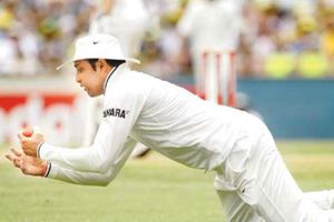 స్లిప్ ఫీల్డింగ్.. టీమిండియాకి ఓ ప్లస్ పాయింట్: వీవీఎస్ లక్ష్మణ్