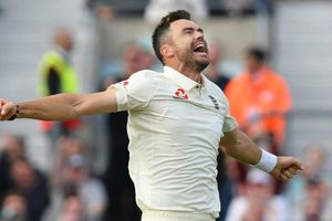 ఓవల్‌లో మెక్‌గ్రాత్ రికార్డు బద్దలు: నాలుగో బౌలర్‌గా ఆండర్సన్ ఘనత