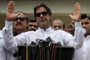 ఆసియా కప్: భారత్-పాక్ మ్యాచ్‌కి పాక్ ప్రధాని ఇమ్రాన్ ఖాన్ రాక!