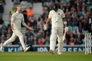 ఐదో టెస్టులోను తడబాటు: ఇంగ్లాండ్ 332 ఆలౌట్, భారత్‌ తొలి ఇన్నింగ్స్‌ 174/6