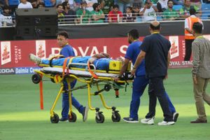 భారత్‌కు ఎదురుదెబ్బ: ఆసియా కప్‌ నుంచి హార్ధిక్ పాండ్యా ఔట్