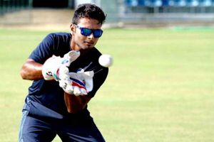 'ఐసీసీ వరల్డ్ కప్‌లో కీపర్‌గా పంత్‌కి ఒక్క ఛాన్స్ ఇవ్వాలి'