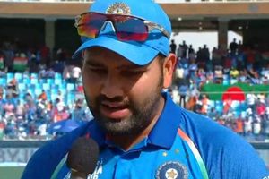 ఆసియాకప్ ఫైనల్: టాస్ గెలిచి ఫీల్డింగ్ ఎంచుకున్న భారత్