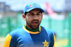 టీమిండియాను ఓడించాలంటే అదే చేయాలి: పాక్ కెప్టెన్