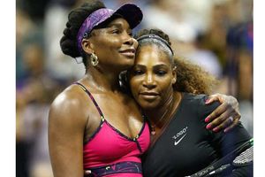 యుఎస్ ఓపెన్: వీనస్‌పై అలవోక విజయం, ప్రీ క్వార్టర్స్‌కు సెరెనా