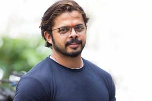 జీవితకాల నిషేధం ఎదుర్కొంటున్న పేసర్ శ్రీశాంత్ బిగ్‌బాస్ హౌస్‌లోకి!