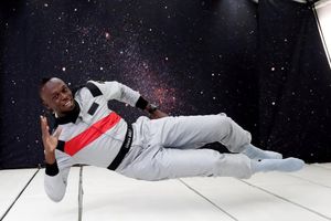 జీరో గ్రావిటీలో పరుగు పందెం: విజేతగా నిలిచిన ఉసేన్ బోల్ట్ (వీడియో)