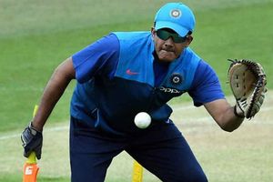 'కుంబ్లే సార్‌ను చూసి చాలా నేర్చుకోవాలి'