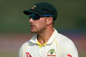 సఫారీలతో వన్డే సిరిస్: పైనీకు ఉద్వాసన, కెప్టెన్‌గా ఆరోన్ ఫించ్