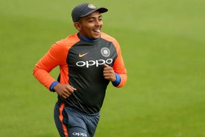 'భారత్‌కు మరో సెహ్వాగ్ దొరికేశాడు'