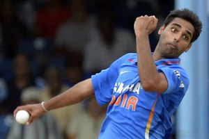 బ్రిస్బేన్‌లో తొలి టీ20: తొలి ఓవర్‌లో ఒక్క పరుగు ఇచ్చిన భువనేశ్వర్